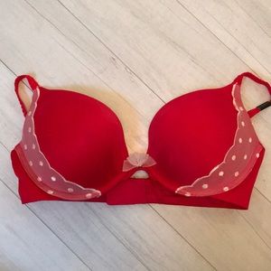 Victoria’s secret fabulous push up bra